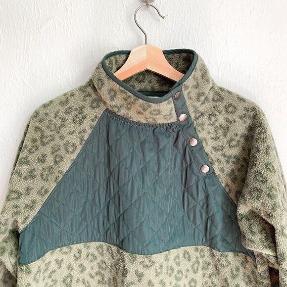 J Crew Quilted Button-Neck Sherpa Tunic Womens Medium Loden Green Leopard Print - Picture 5 of 12